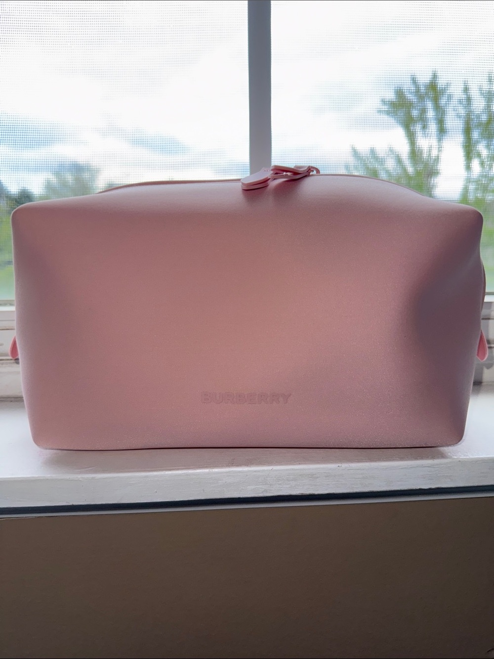 FREE Burberry Blush Pink Leather Pouch W/ Purchase.Please look at details below